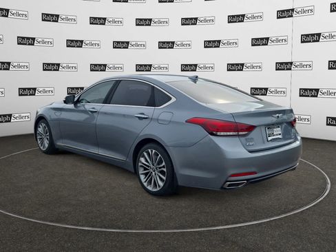 Used 2017 Genesis G80 3.8 image 4