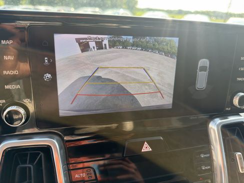 Used 2022 Kia Sorento SX FWD image 15