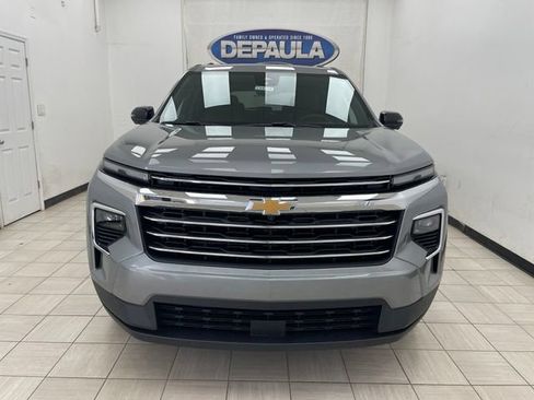 New 2026 Chevrolet Traverse LT w/ Driver Confidence Package AWD/4WD image 17