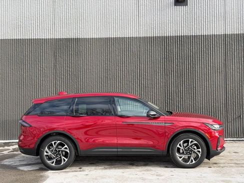 New 2026 Lincoln Nautilus Premier w/ Equipment Group 102A image 7