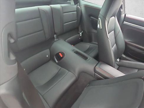 Used 2019 Porsche 911 Carrera 4S AWD/4WD image 18