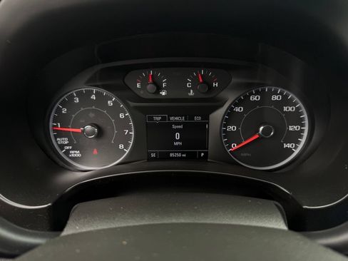Used 2018 GMC Terrain SLE w/ Driver Convenience Package AWD/4WD image 14