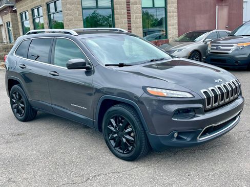 Used 2015 Jeep Cherokee Limited AWD/4WD image 3