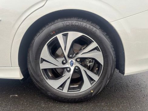 Certified 2025 Subaru Legacy Premium AWD/4WD image 27