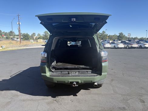 Used 2021 Toyota 4Runner Trail Special Edition AWD/4WD image 9
