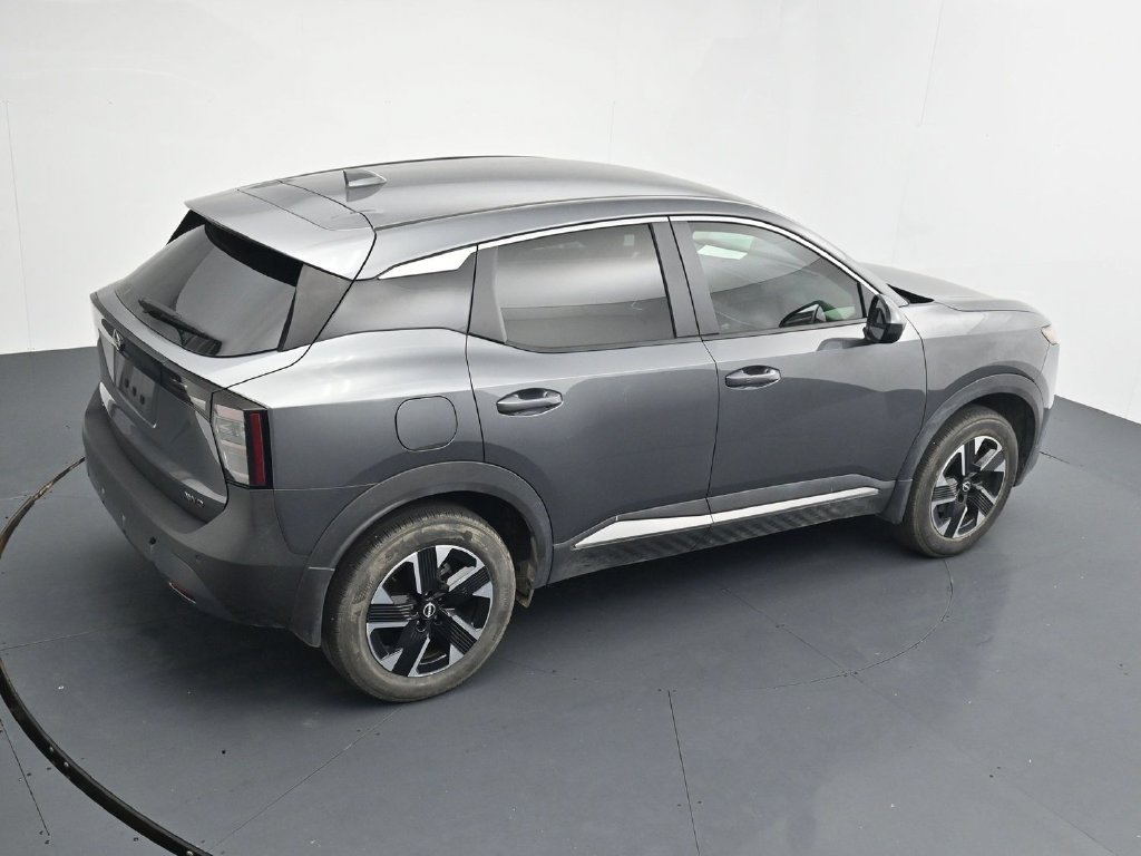 Used 2025 Nissan Kicks SV w/ Illumination Package AWD/4WD image 16