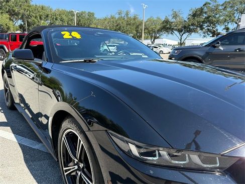 Used 2024 Ford Mustang Premium image 21