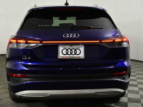 Used 2023 Audi Q4 e-tron Premium Plus w/ Premium Plus image 10