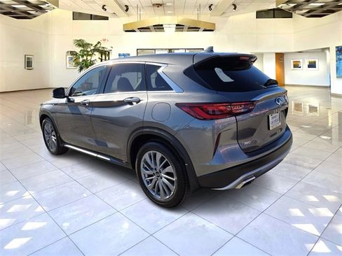 Used 2025 INFINITI QX50 Pure image 5