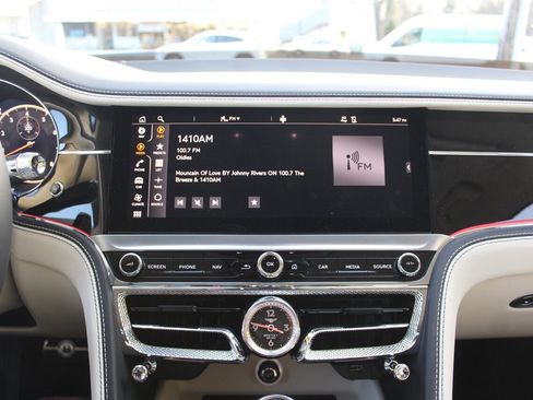 Used 2021 Bentley Flying Spur W12 image 8