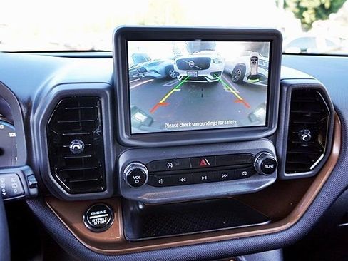 Used 2024 Ford Bronco Sport Outer Banks w/ Tech Package AWD/4WD image 28