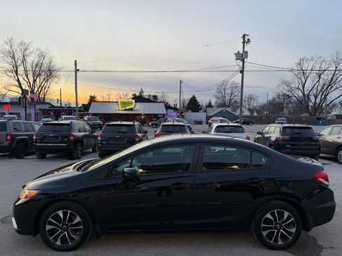 Used 2014 Honda Civic EX image 2