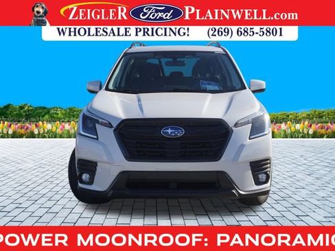 Used 2024 Subaru Forester Premium image 8