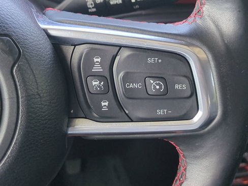 Used 2019 Jeep Wrangler Unlimited Rubicon AWD/4WD image 28
