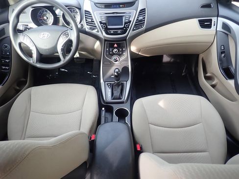 Used 2016 Hyundai Elantra SE w/ Option Group 02 image 11