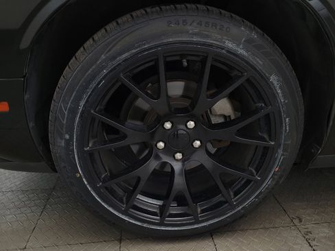 Used 2019 Dodge Challenger SXT w/ Blacktop Package RWD image 31