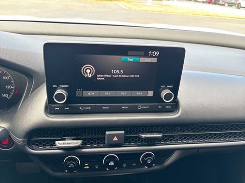 Used 2023 Honda HR-V LX image 19