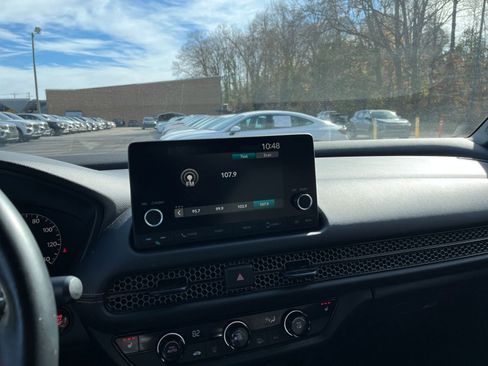 Used 2025 Honda HR-V Sport image 20