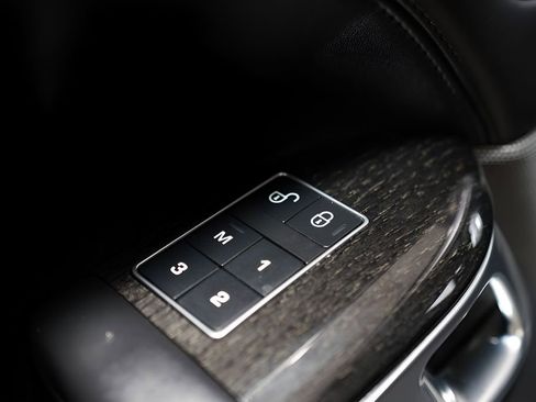 Used 2020 Land Rover Range Rover Sport HSE Dynamic image 25