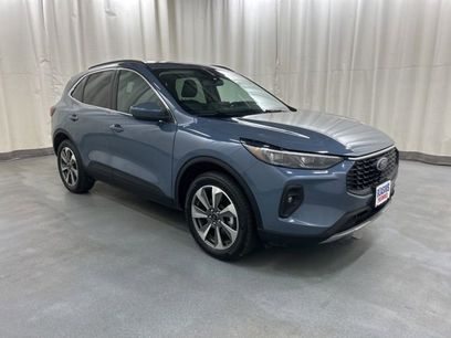 Used 2025 Ford Escape Platinum