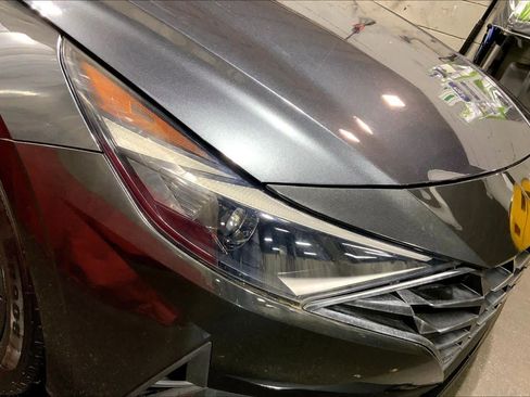 Used 2021 Hyundai Elantra SEL image 27