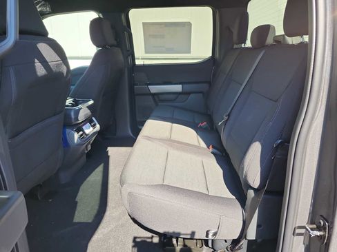 New 2025 Ford F150 XLT w/ Equipment Group 301A Standard image 15