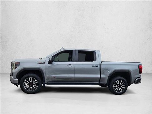 Used 2023 GMC Sierra 1500 AT4 w/ AT4 Premium Package AWD/4WD image 3