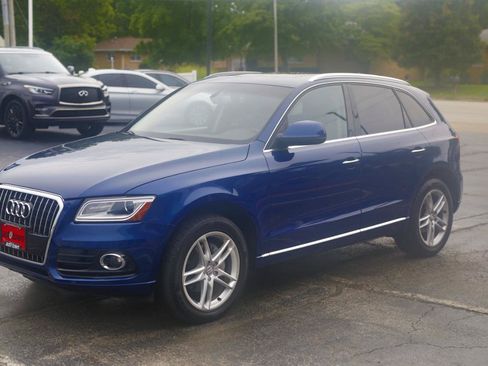 Used 2015 Audi Q5 2.0T Premium Plus w/ Technology Package AWD/4WD image 3