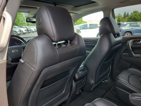 Used 2017 Buick Enclave Leather w/ Enclave Tuscan Edition FWD image 26