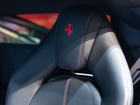 Certified 2021 Ferrari F8 Tributo RWD image 6