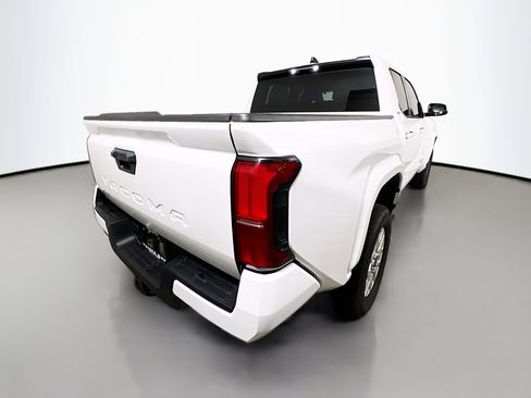 Used 2024 Toyota Tacoma SR5 image 4