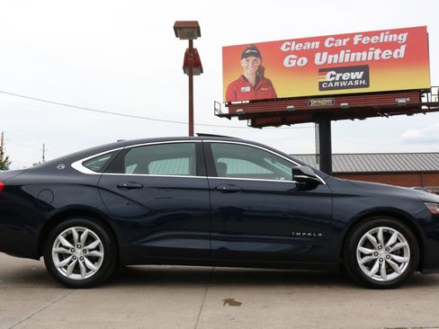 Used 2019 Chevrolet Impala LT w/ Sunroof and Spoiler Package FWD image 8