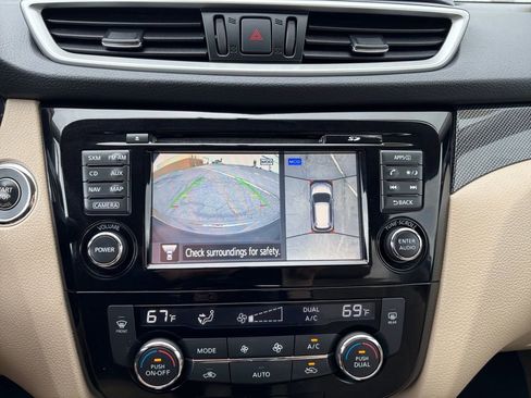 Used 2016 Nissan Rogue SL w/ SL Premium Package AWD/4WD image 24