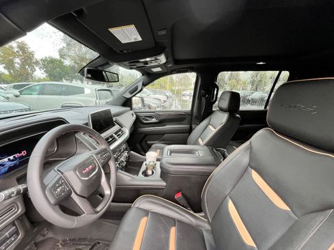 Used 2022 GMC Yukon XL AT4 w/ Max Trailering Package image 7