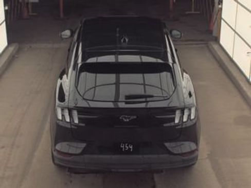 Used 2025 Ford Mustang Mach-E Premium AWD/4WD image 6