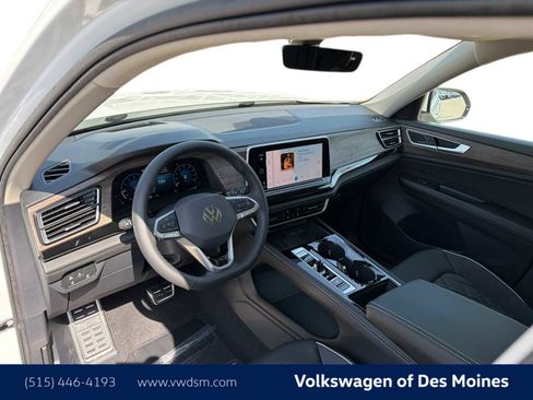 New 2026 Volkswagen Atlas SEL Premium R-Line AWD/4WD image 2