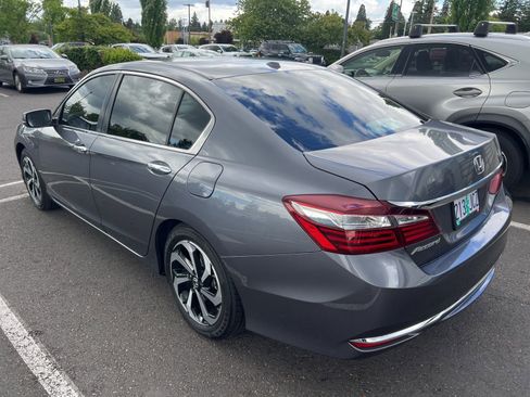 Used 2016 Honda Accord EX-L image 6