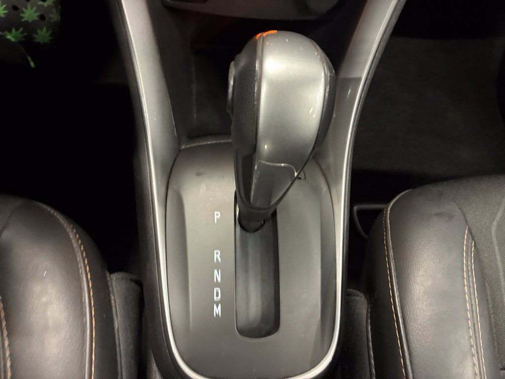 Used 2018 Chevrolet Trax LT w/ Redline Edition AWD/4WD image 20