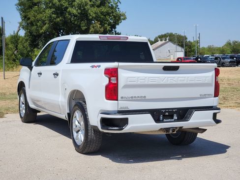 Used 2024 Chevrolet Silverado 1500 Custom AWD/4WD image 5