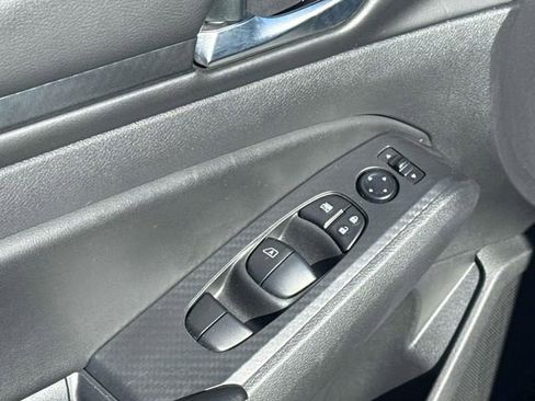 Certified 2024 Nissan Altima 2.5 SV image 21