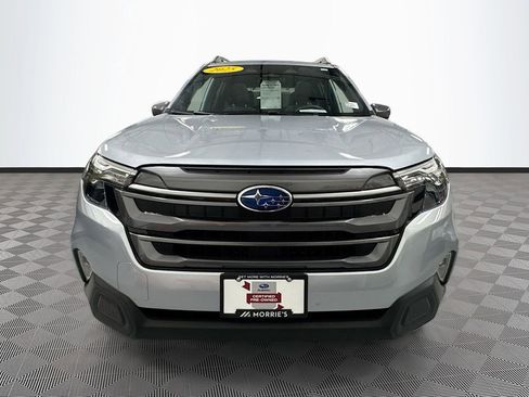 Certified 2025 Subaru Forester Premium image 2