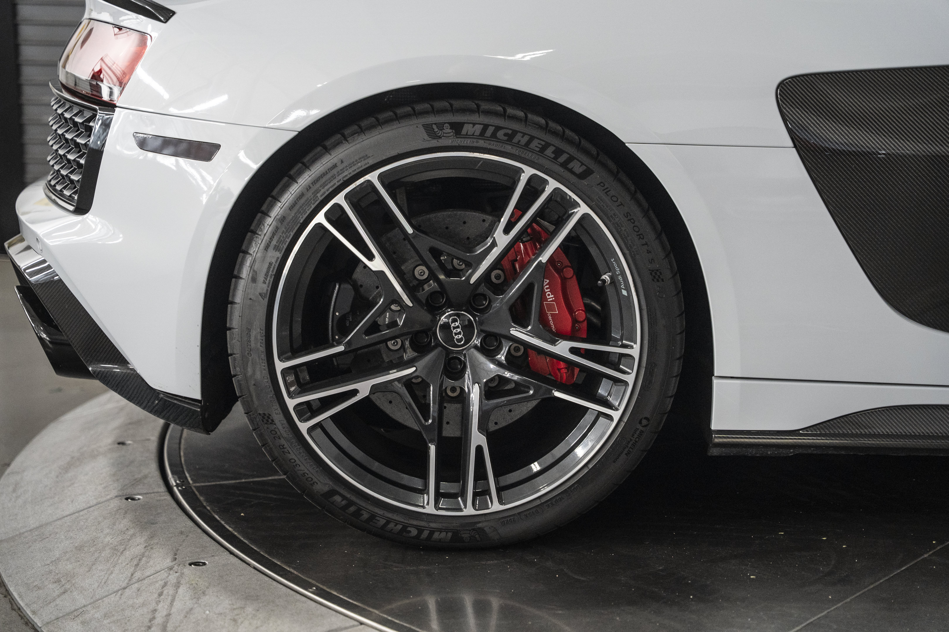 Used 2020 Audi R8 V10 performance AWD/4WD image 23