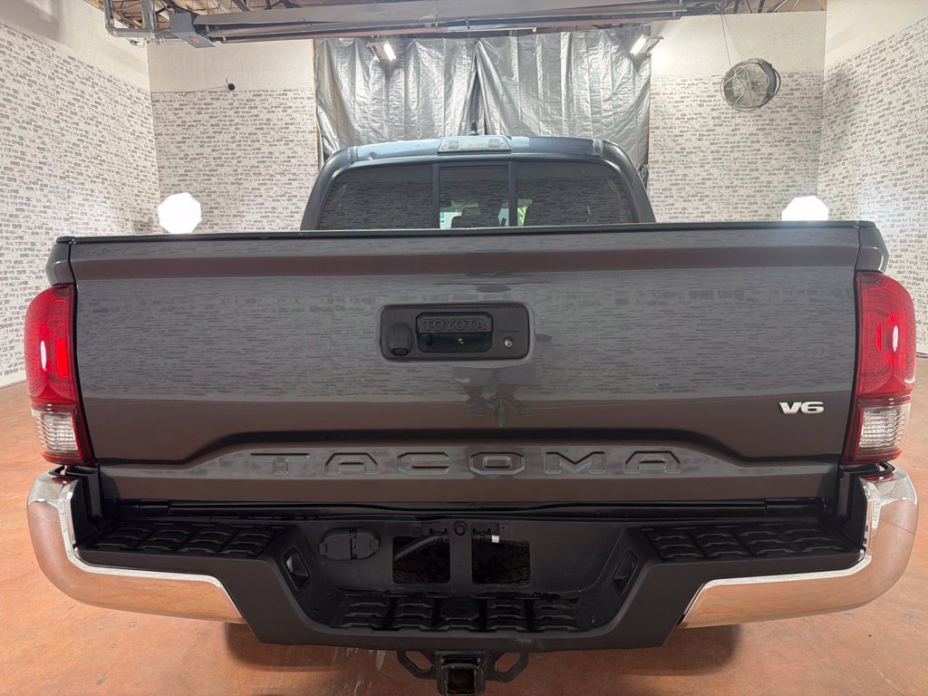 Used 2021 Toyota Tacoma SR5 RWD image 6