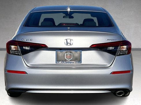 Used 2023 Honda Civic Sport image 4