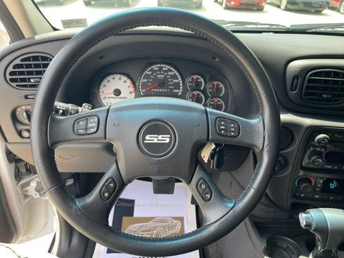 Used 2006 Chevrolet TrailBlazer LT w/ SS Package RWD image 30