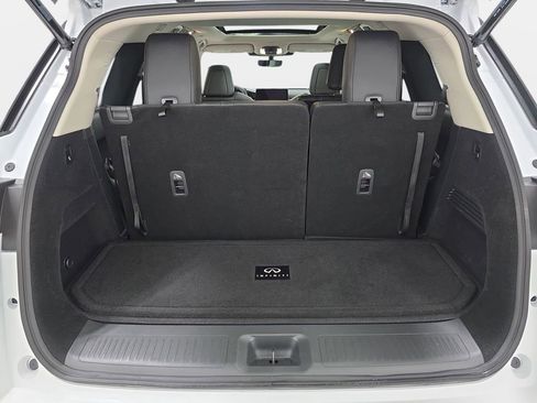 Certified 2026 INFINITI QX60 Luxe w/ Cargo Package AWD/4WD image 32