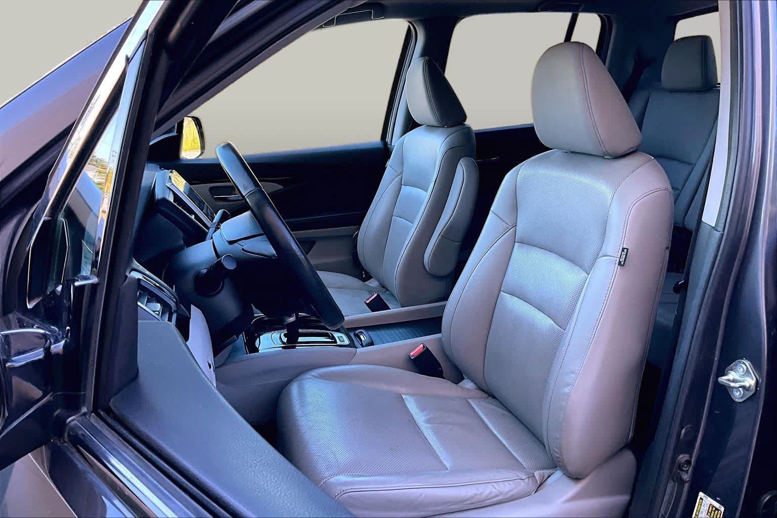 Used 2019 Honda Ridgeline RTL-E image 9
