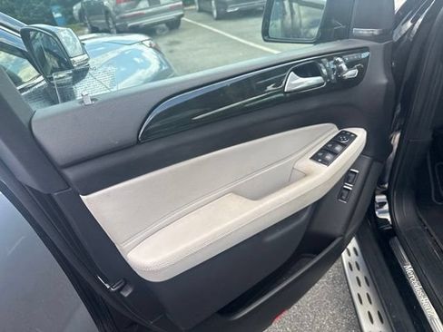 Used 2019 Mercedes-Benz GLS 450 4MATIC image 14