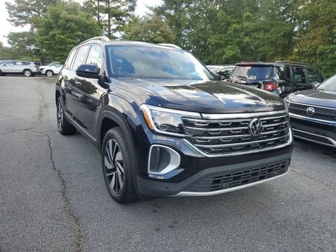 New 2026 Volkswagen Atlas SEL image 3