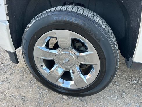 Used 2015 Chevrolet Silverado 1500 LTZ Z71 w/ Custom Sport Edition image 26